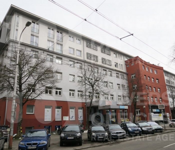 Administratívna budova Záhradnícka-2