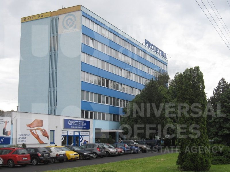 Administratívna budova Bojnická - P