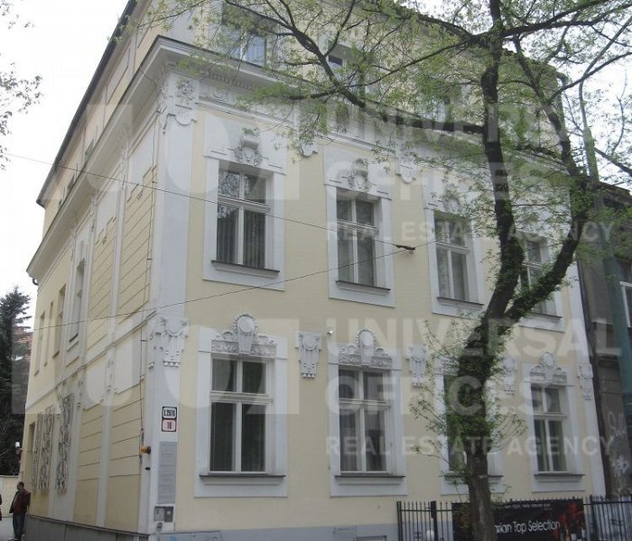 Administratívna budova Štefanovičova - H