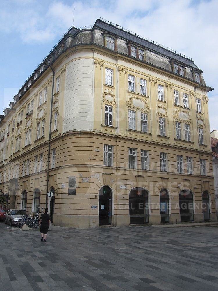 Administratívna budova Klobučnícka