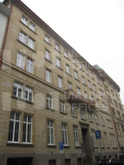 Administratívna budova Grosslingova - T